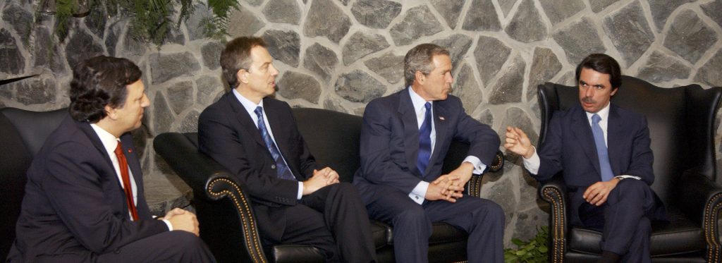 Aznar PP med världsledare