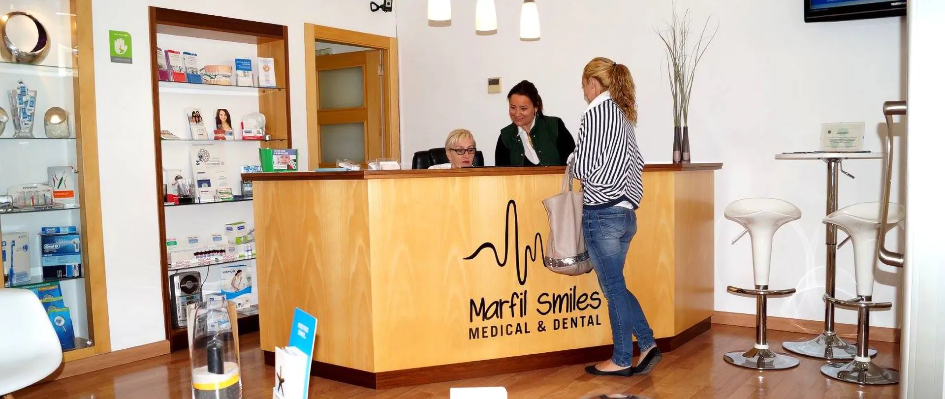 Marfil Smiles Implantat Tandläkare La Nucia